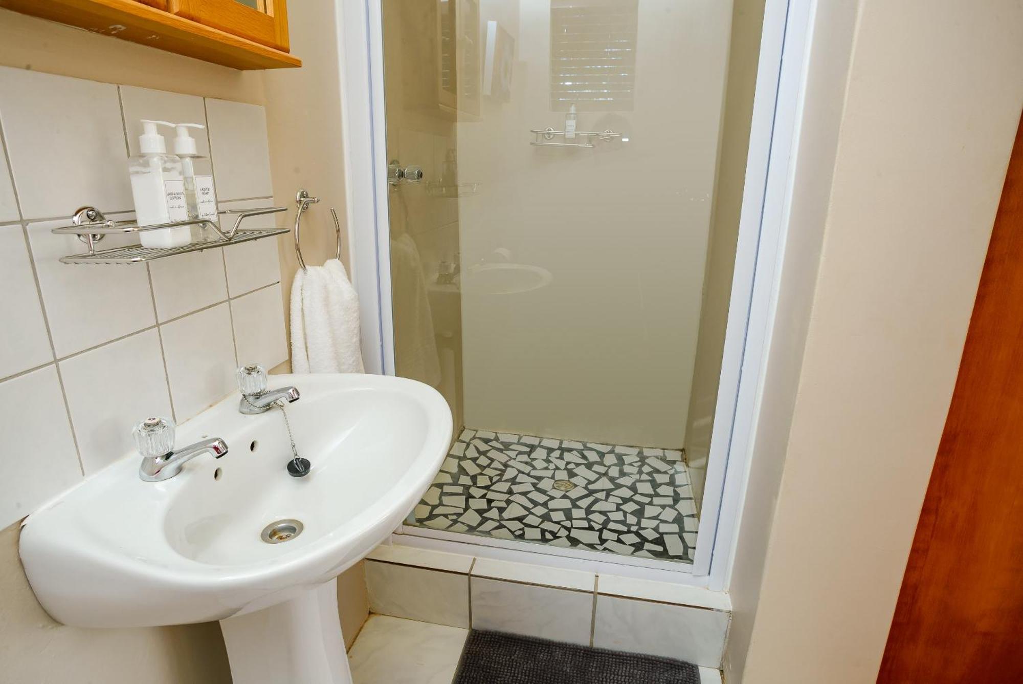Oorvloed Guesthouse Swellendam Eksteriør bilde